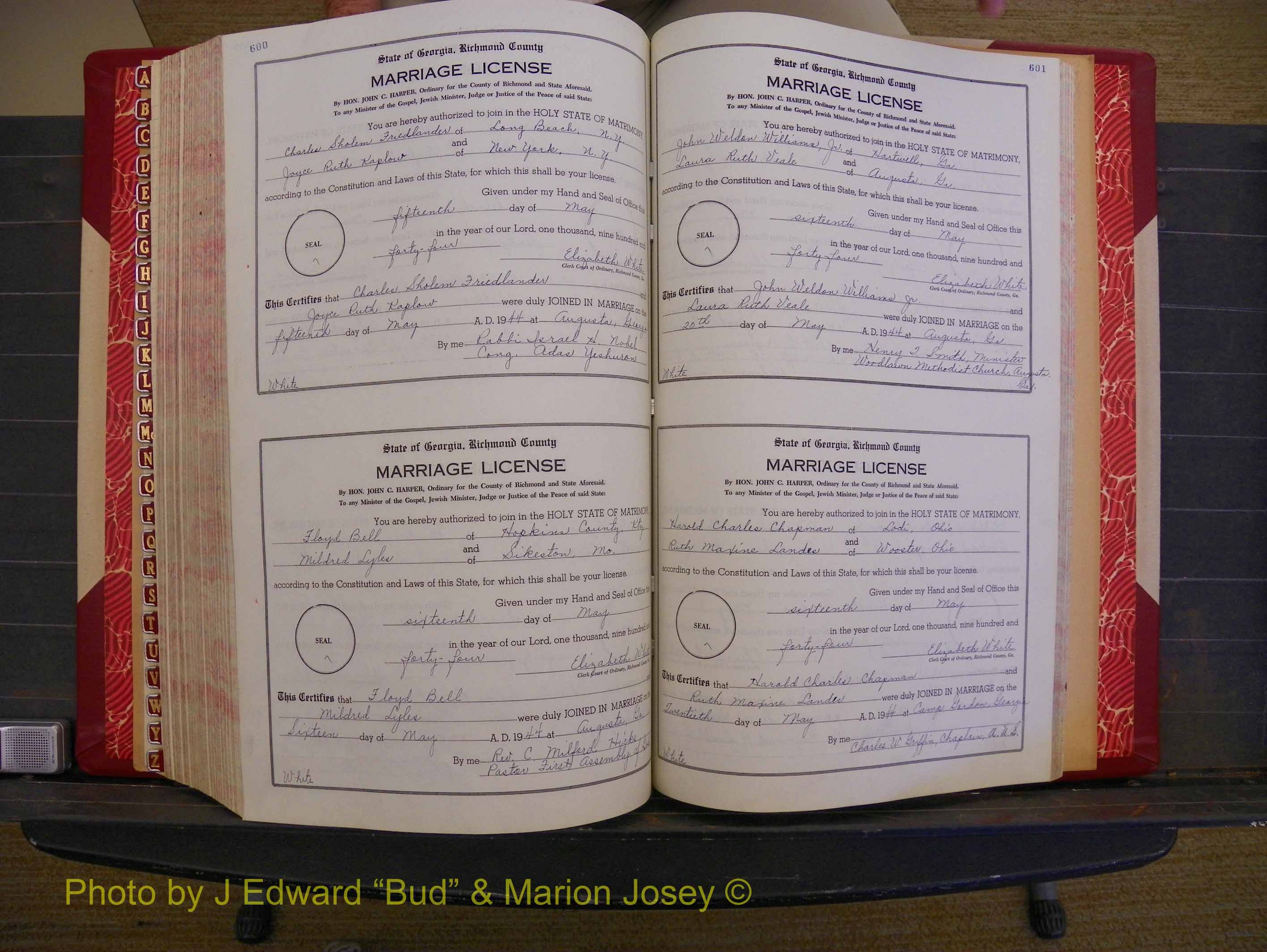 Richmond Marriages, Book V V, 1942-1944 P 600-601.JPG