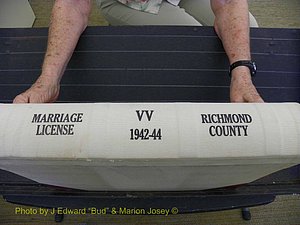 Richmond Marriages, Book V V, 1942-1944 (100).JPG