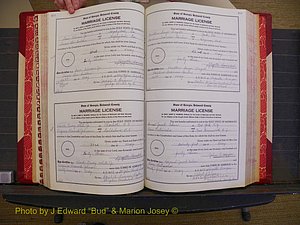 Richmond Marriages, Book V V, 1942-1944 P 212-213.JPG