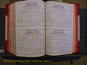 Richmond Marriages, Book V V, 1942-1944 P 668-669.JPG