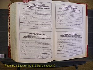 Richmond Marriages, Book WW, 1944-1946 P 700-701.JPG