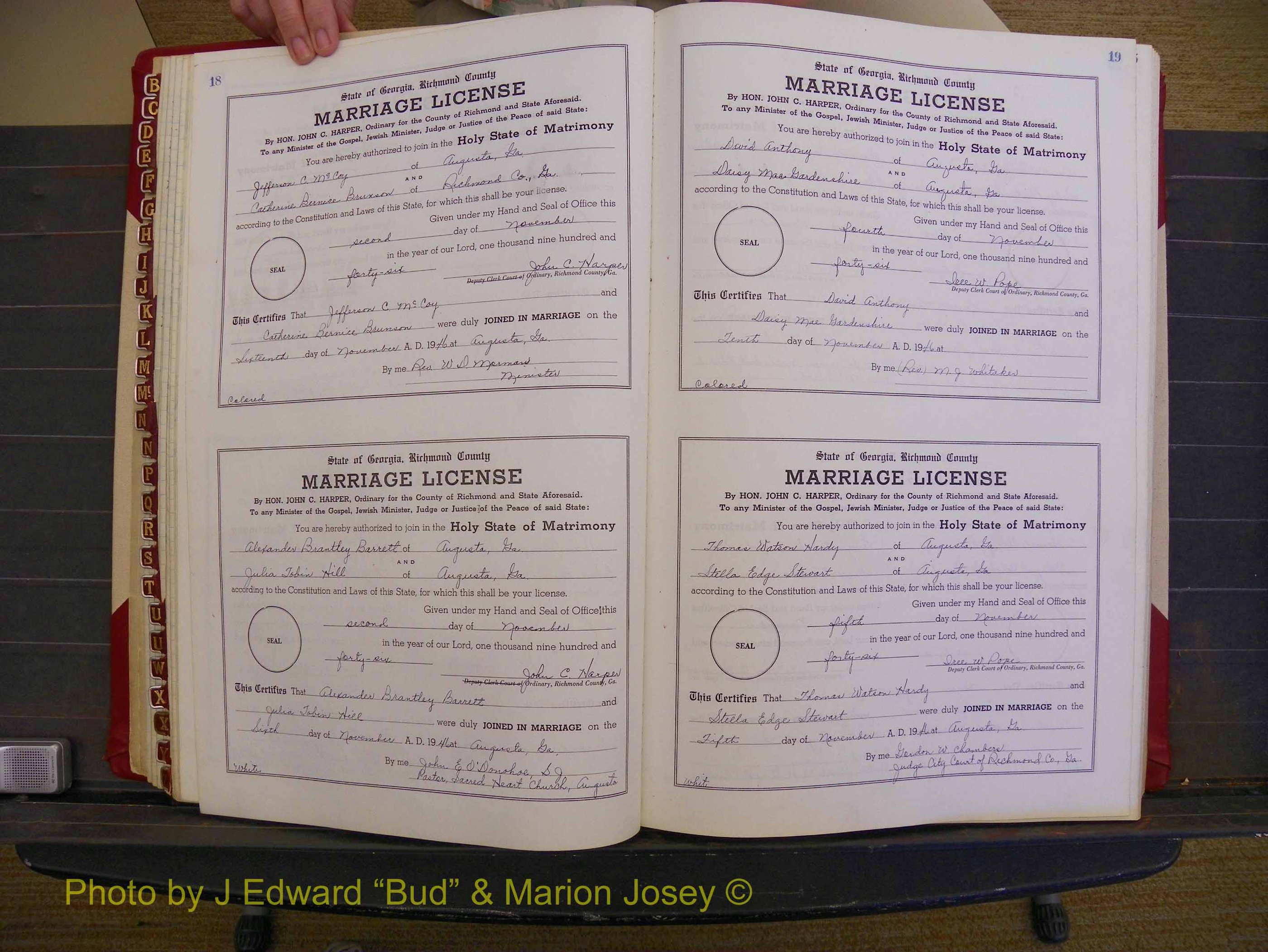 Richmond Marriages, Book XX, 1946-1948 P 018-019.JPG