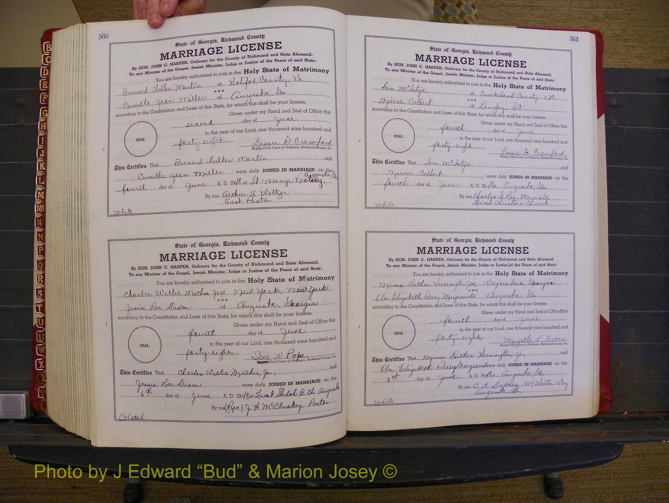 Richmond Marriages, Book XX, 1946-1948 P 560-561.JPG