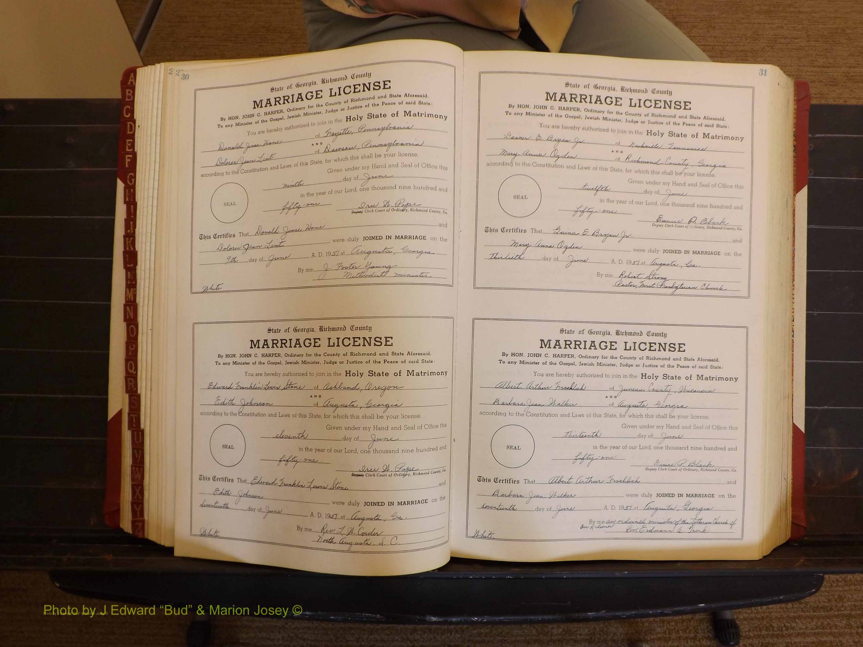Richmond Marriages, ZZ, 1951-1952 P 030-031.JPG