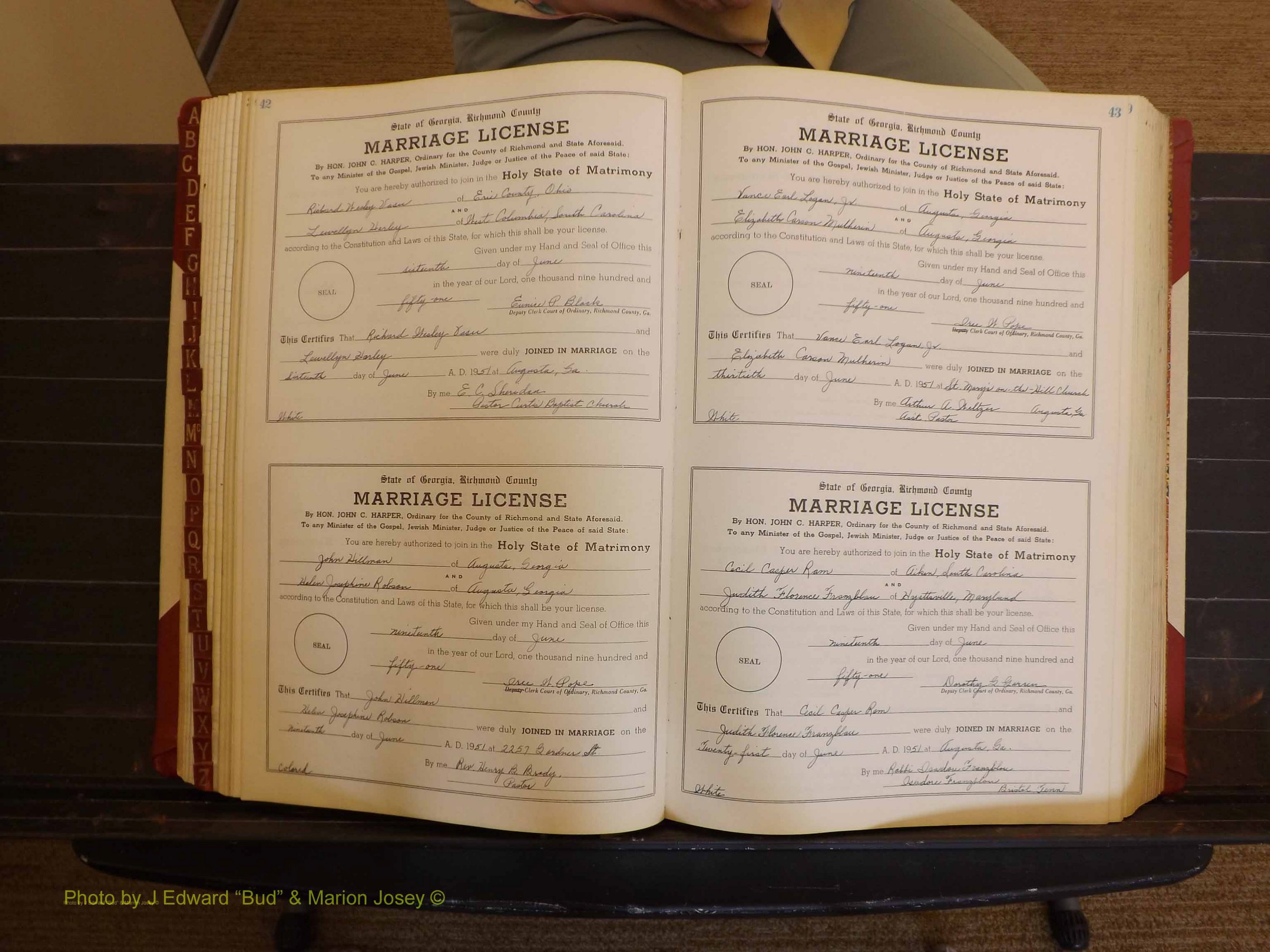 Richmond Marriages, ZZ, 1951-1952 P 042-043.JPG