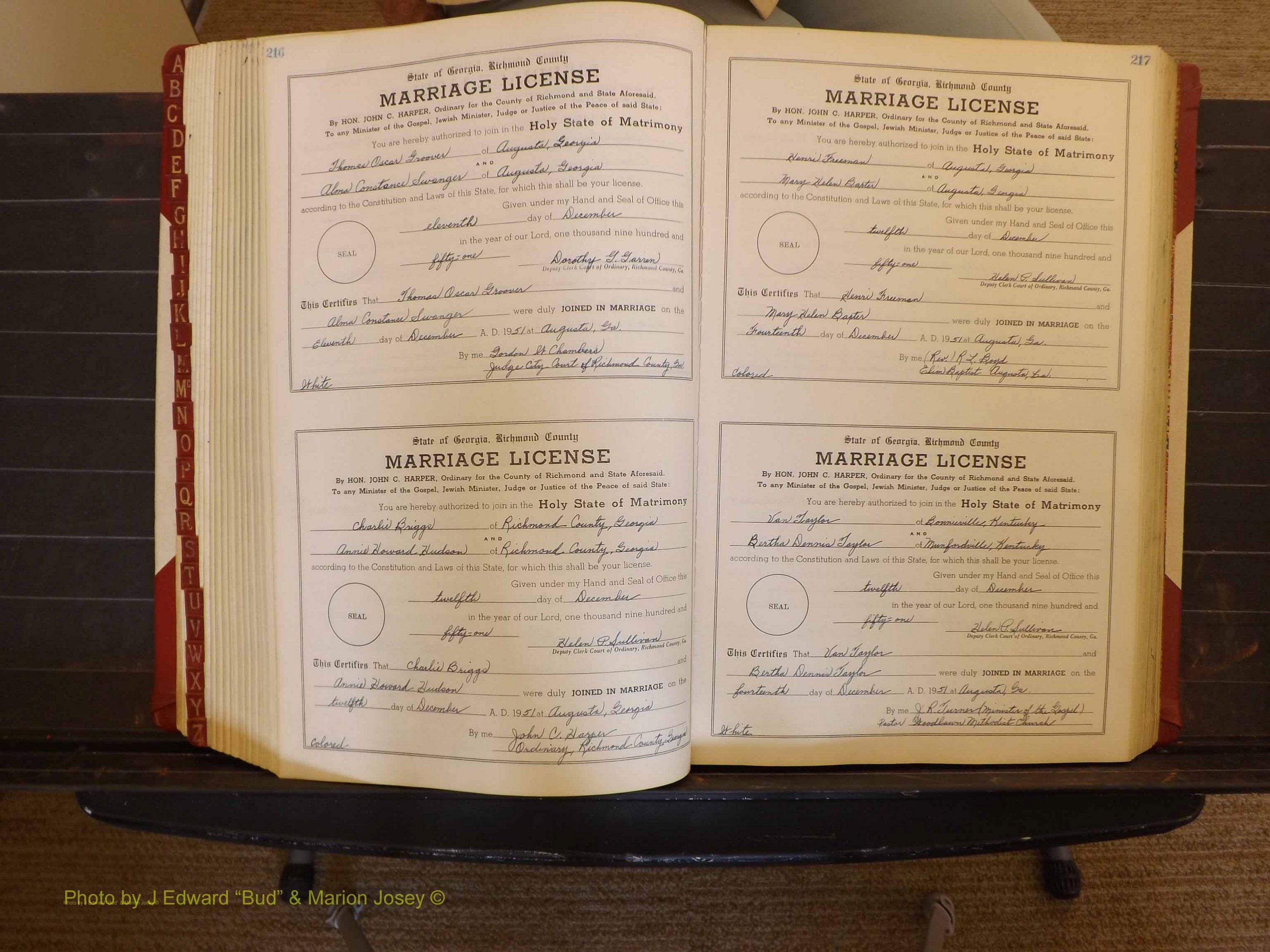 Richmond Marriages, ZZ, 1951-1952 P 216-217.JPG