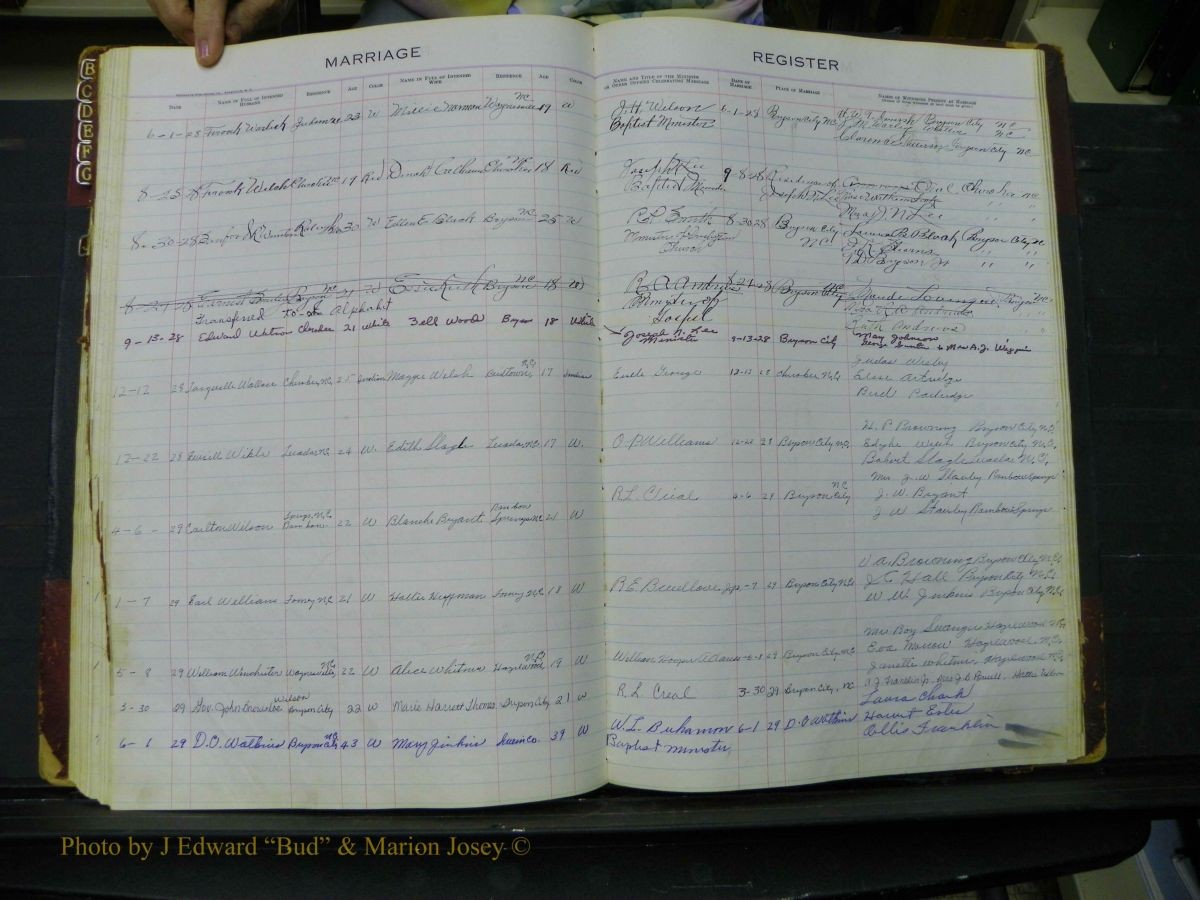 Swain Marriages, 1871- 525.JPG