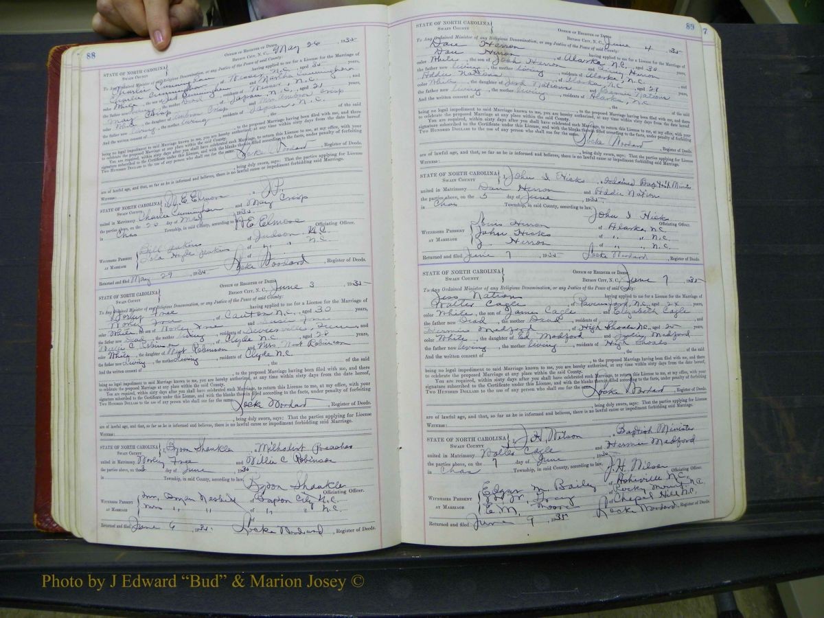 Swain Marriage Lic, 1934-1955 071.JPG