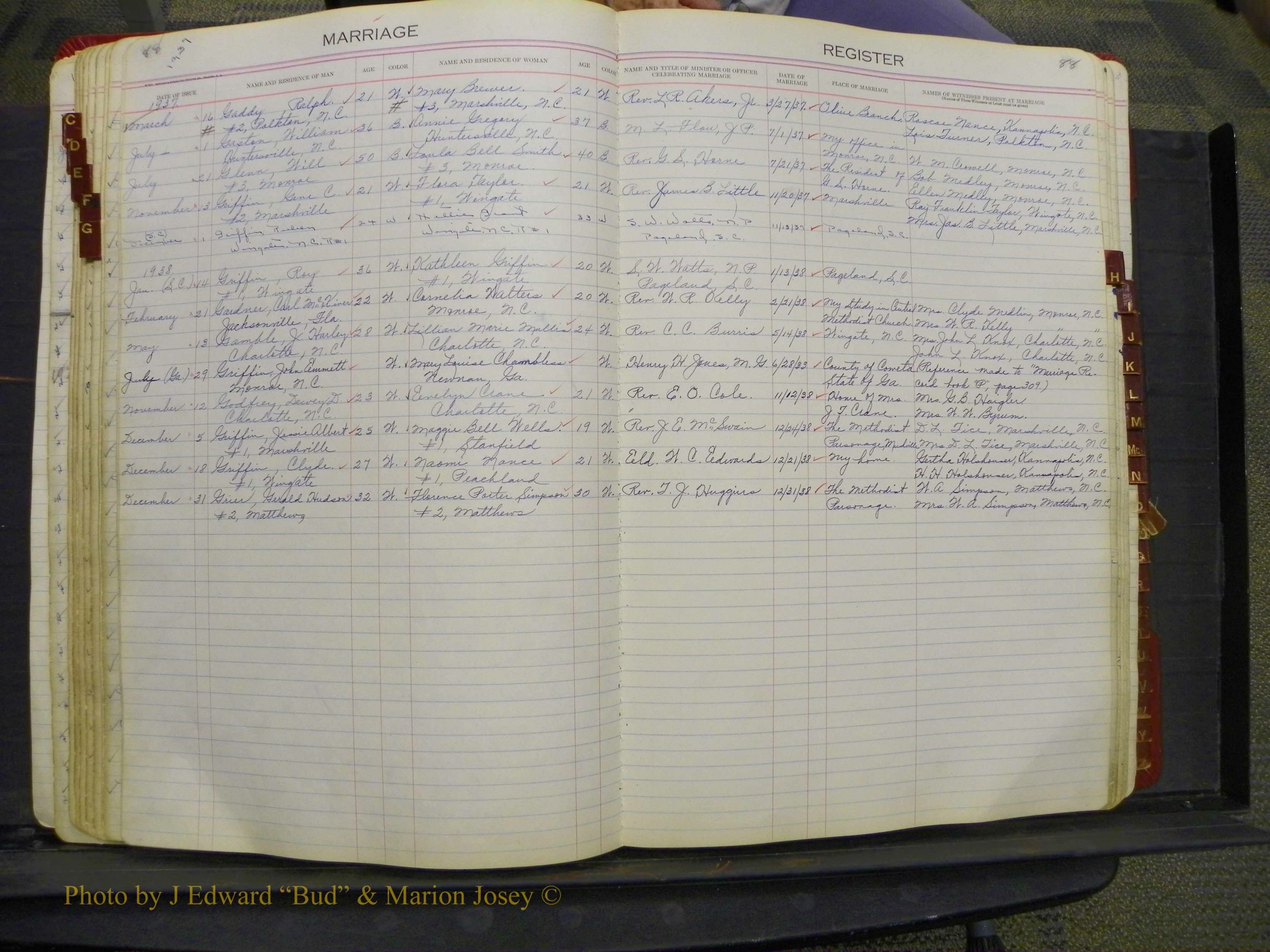 Union Co, NC Marriages, Book 9, 1920-1938 (48).JPG