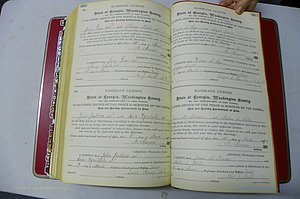 Was GA, Marriages Book F, 1885 - 1890, P 566-567.JPG