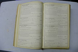 Was GA, Marriages Book H, 1895 - 1899, P 562-563.JPG
