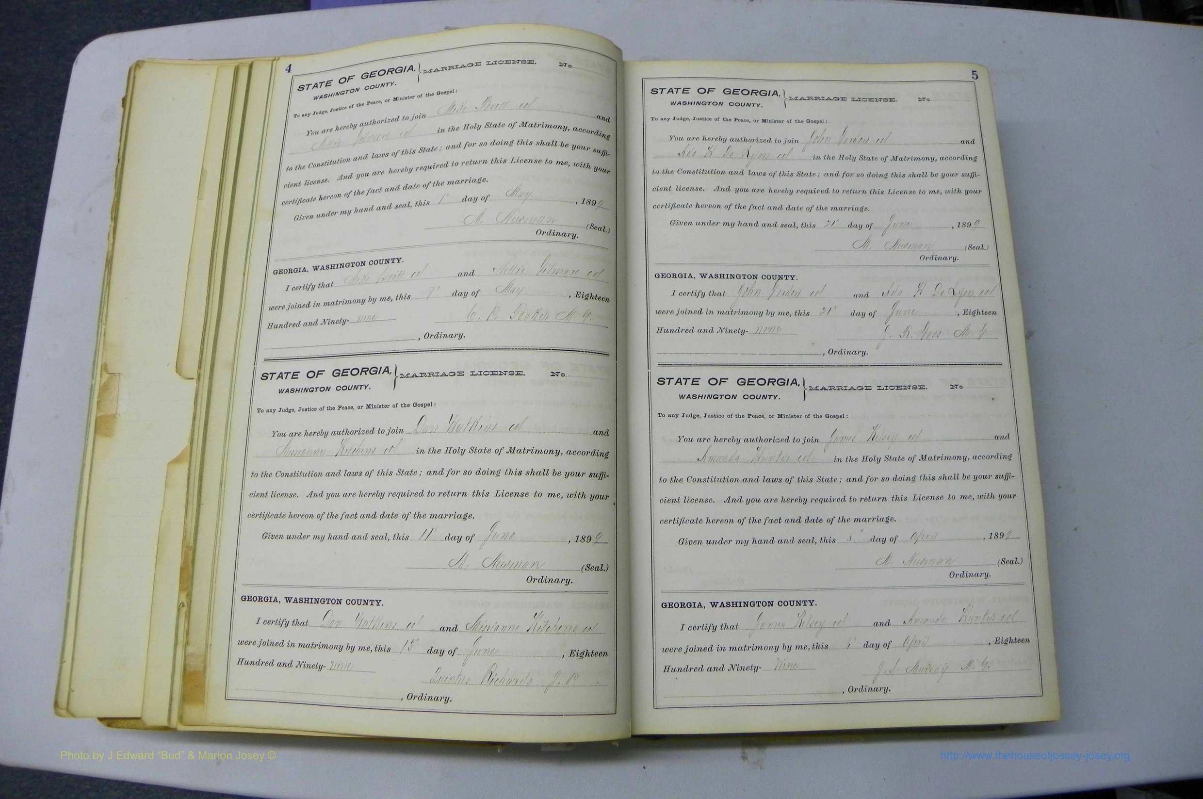 Was GA, Marriages Book I, 1899 - 1903, P 004-005.JPG