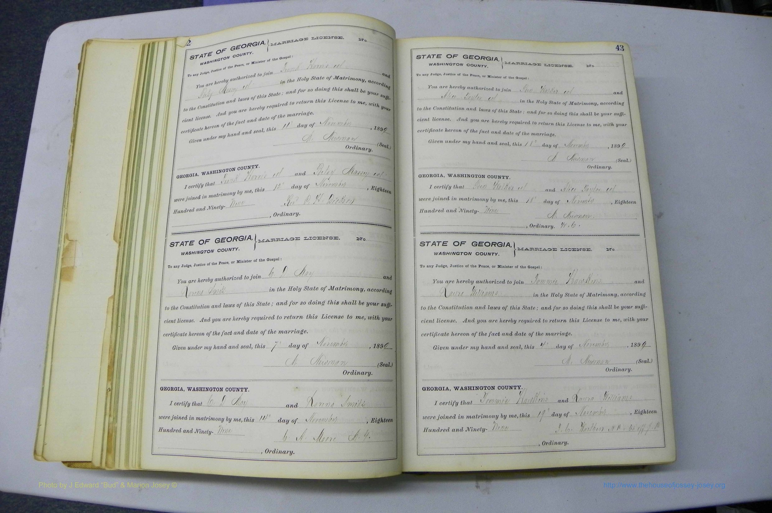 Was GA, Marriages Book I, 1899 - 1903, P 042-043.JPG