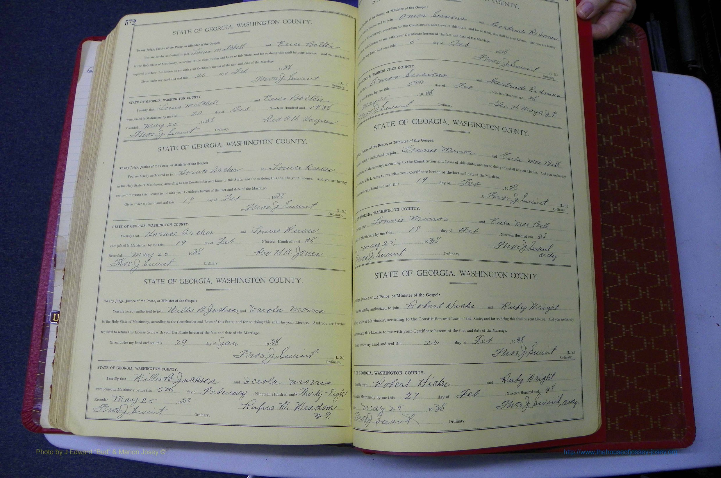 Was GA, Mar. Book O, 1927 - 1938, Col, P 572-573.JPG