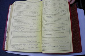 Was GA, Mar. Book O, 1927 - 1938, Col, P 586-587.JPG