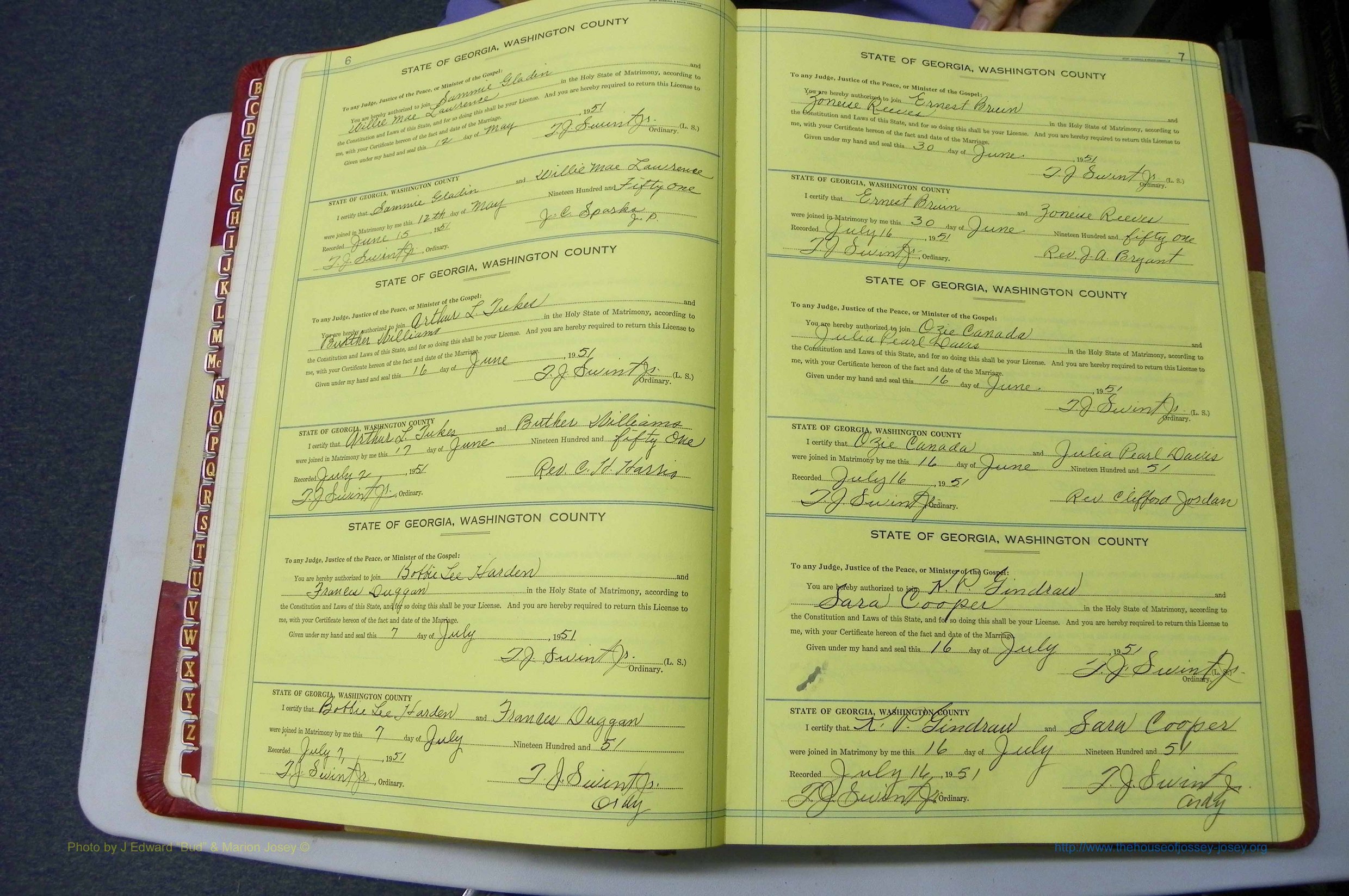 Was GA, Mar. Book R, 1951 - 1952, Col, P 006-007.JPG