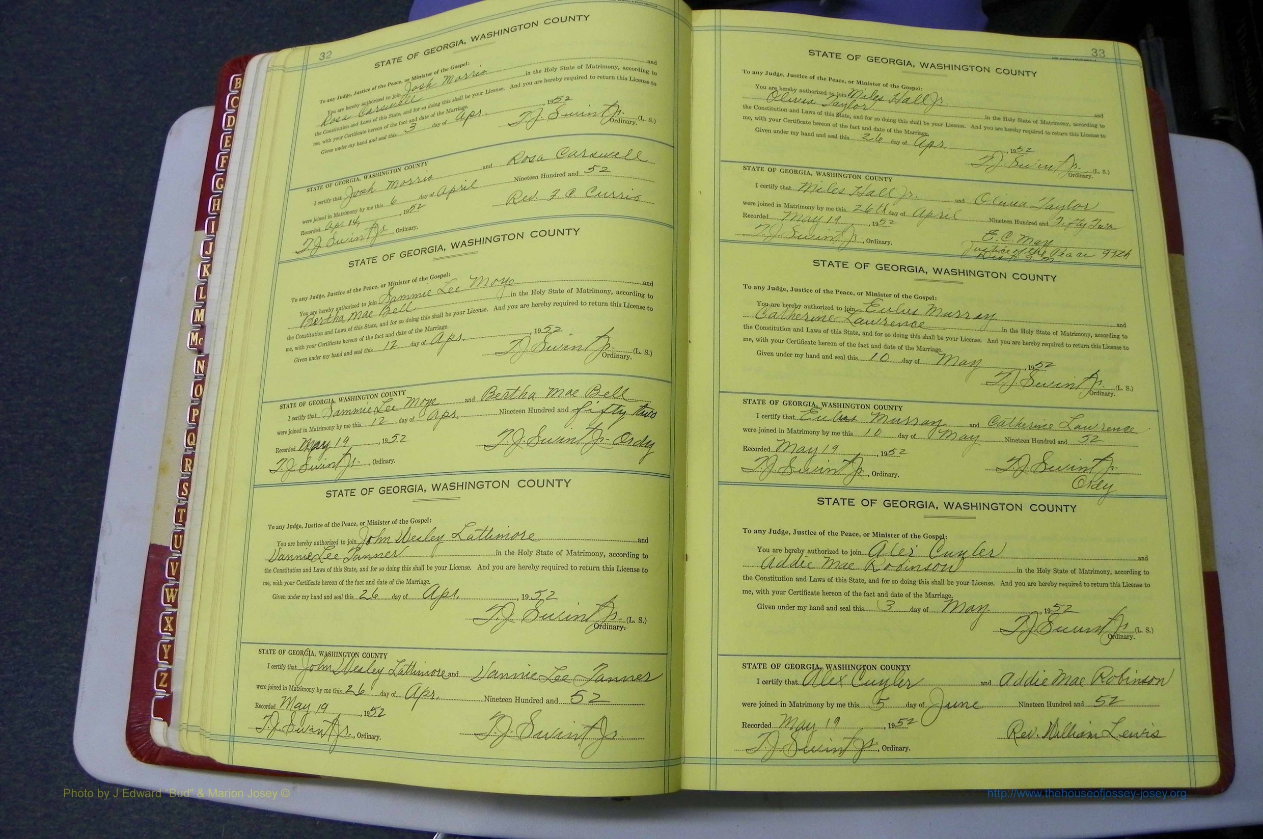 Was GA, Mar. Book R, 1951 - 1952, Col, P 032-033.JPG