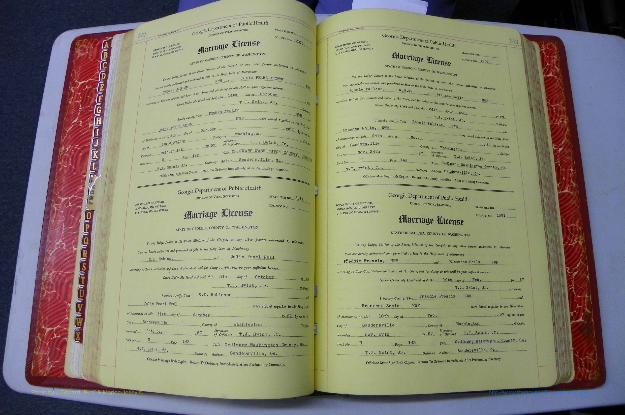 Washington Co, GA, Mar. Book U, Col, P 142-143.JPG