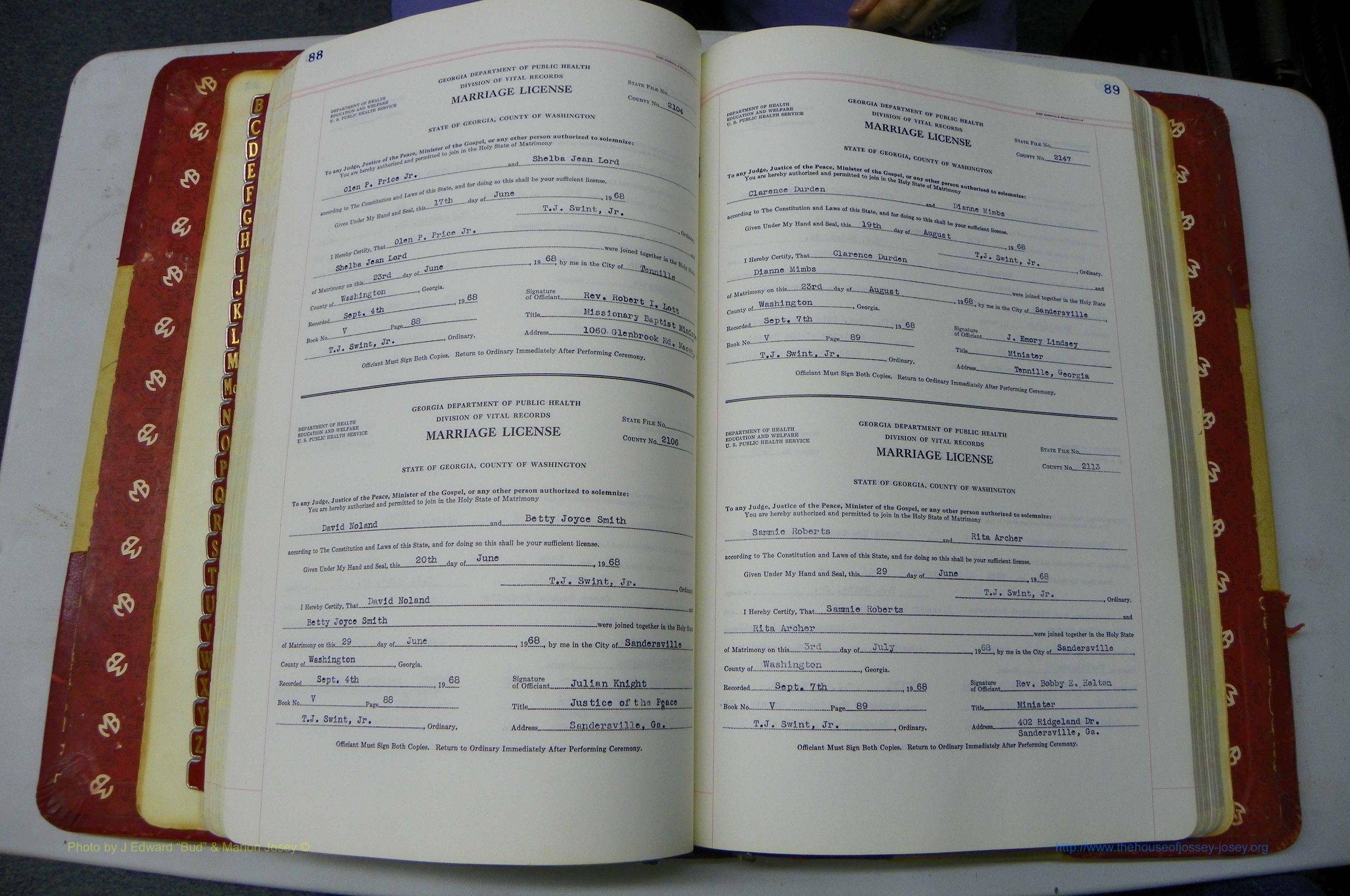 Was GA, Mar. Book V, 1966 - 1975, White, P 088-089.JPG