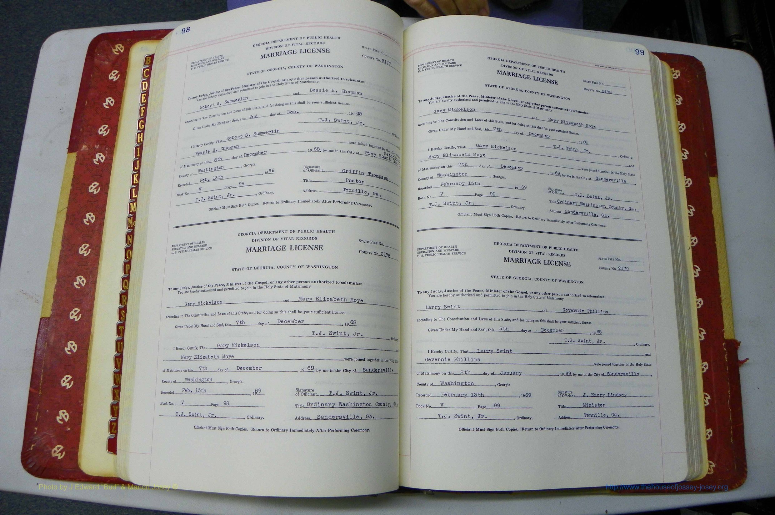 Was GA, Mar. Book V, 1966 - 1975, White, P 098-099.JPG