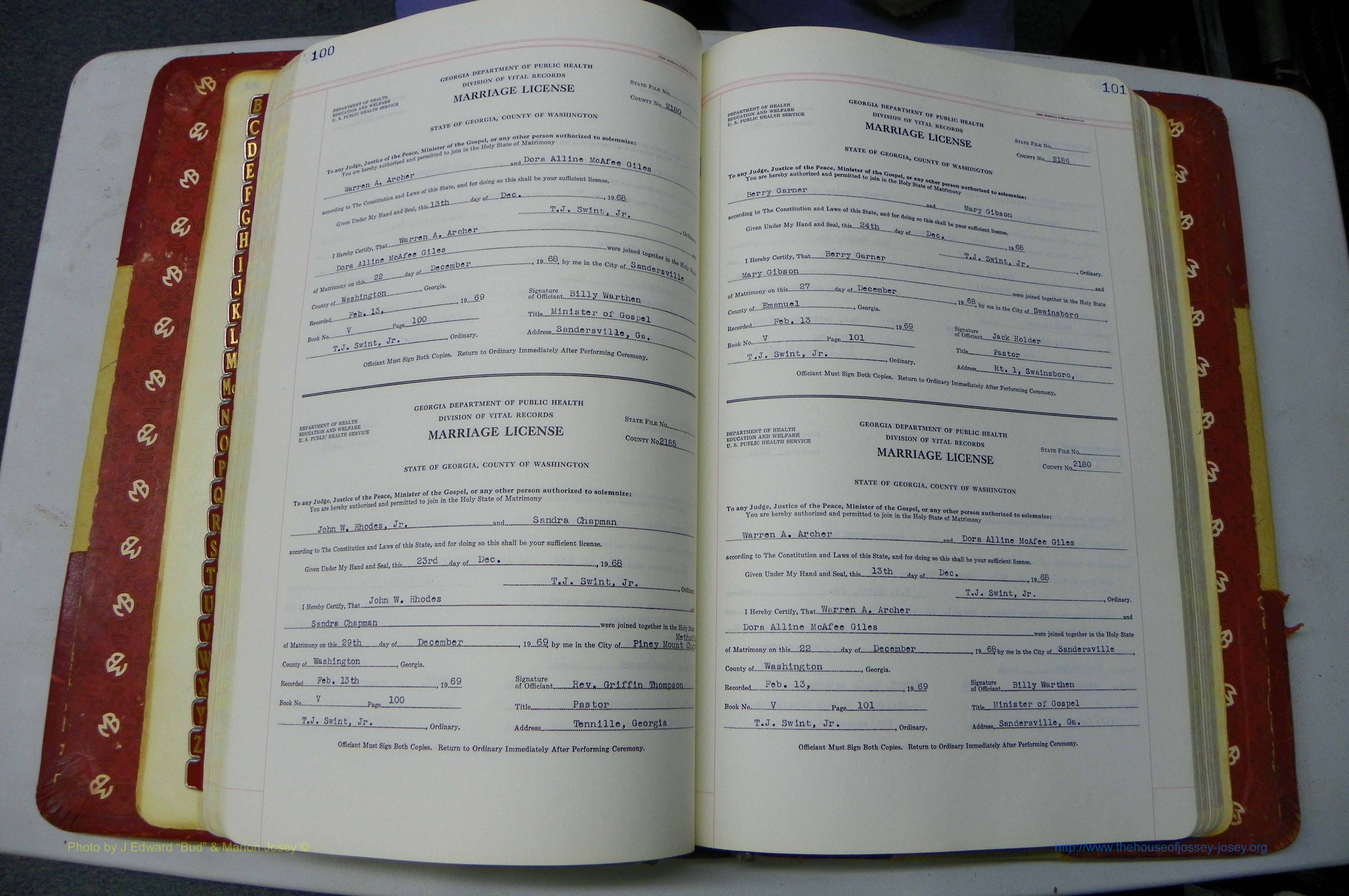Was GA, Mar. Book V, 1966 - 1975, White, P 100-101.JPG